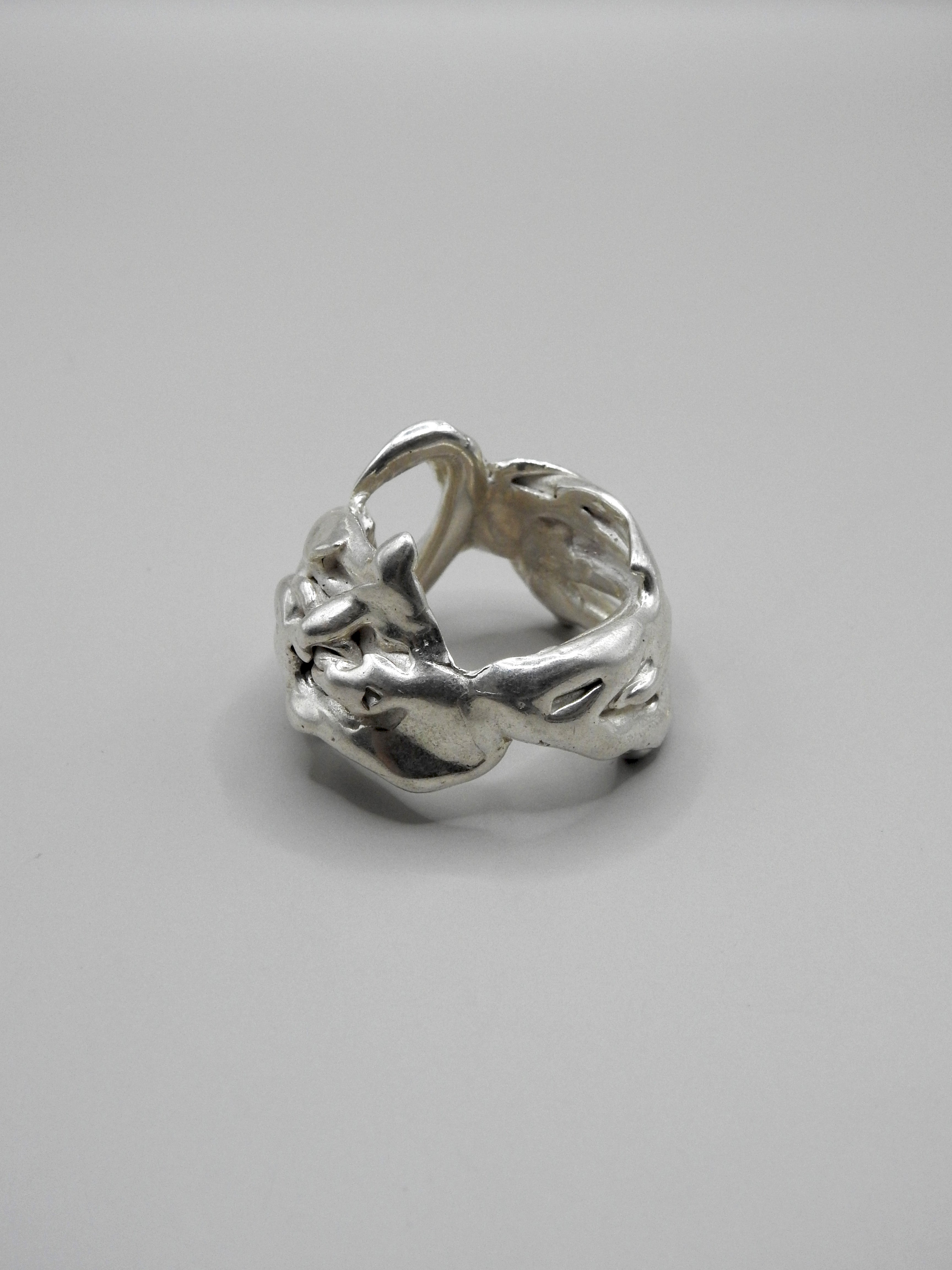 Verso ring size 64